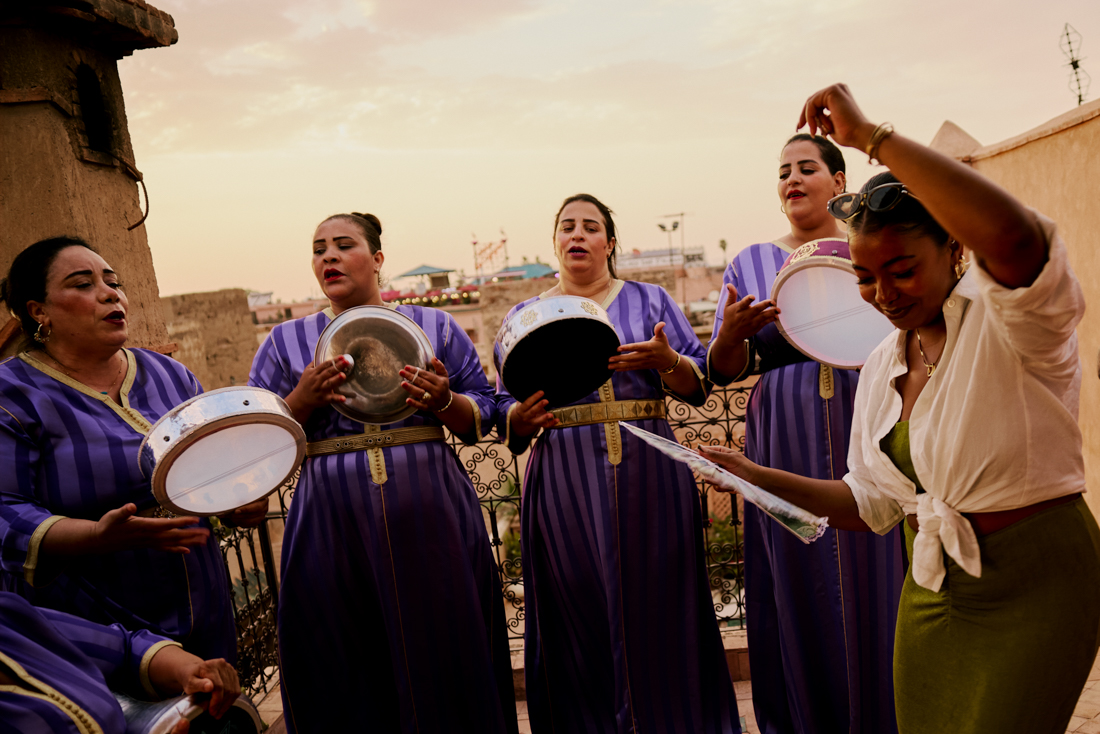 The music of the B'net Houariyat in Riad Aladdin