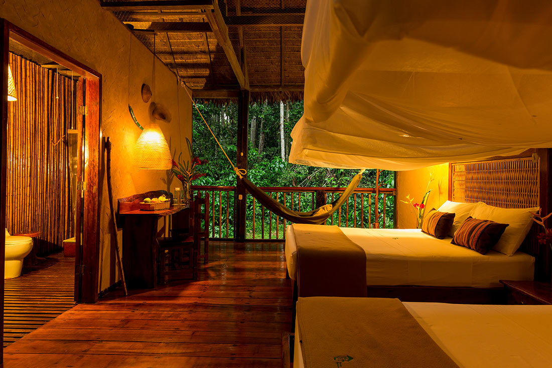 GGPI - Peru Feature Stay: Posada Amazonas twin room bathroom