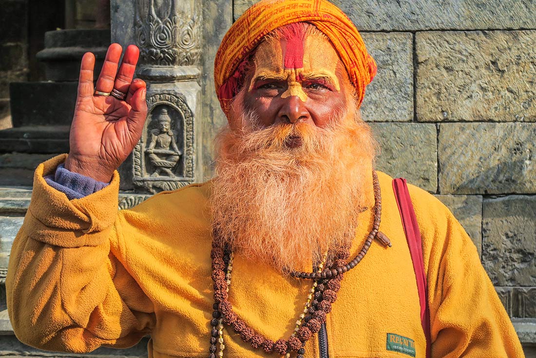 HNPN - Sadu at Pashupatinath hindu temple in Kathmandu, Nepal