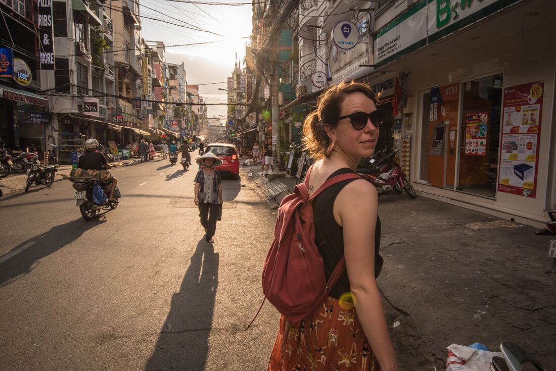 TKSE_vietnam_ho-chi-minh-city_traveller-street